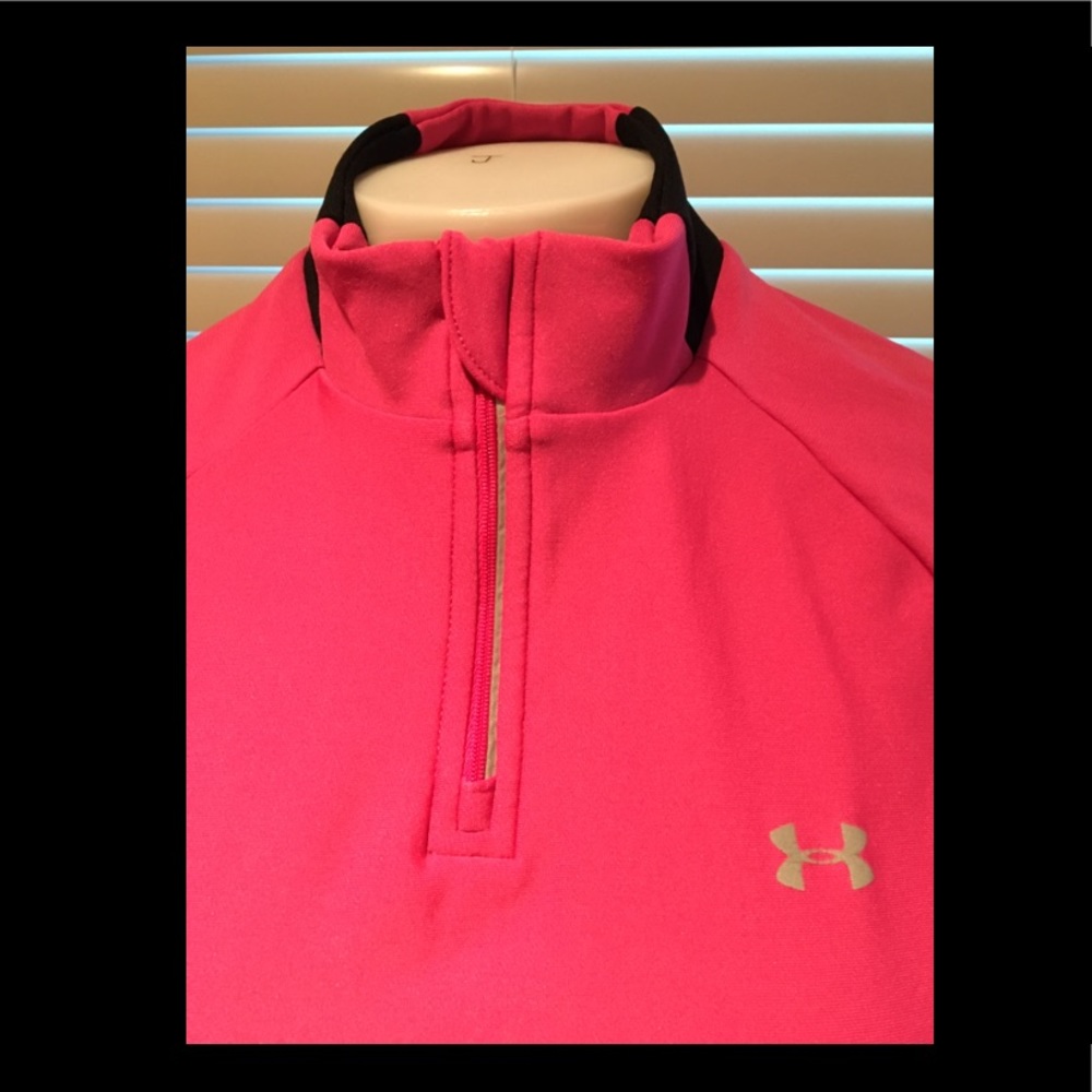 Under Armour Top - Picture 5 of 8